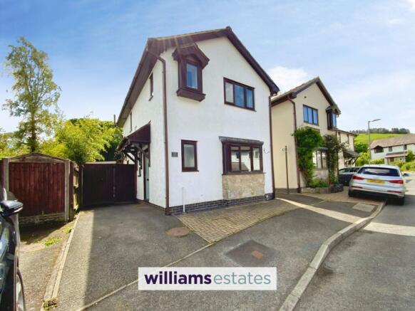 3 bed property, in Cae Derwen, £260,000