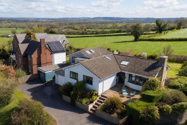 4 bed property, in The Street, £775,000