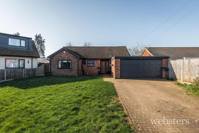 4 bed property, in Delane Road, £455,000