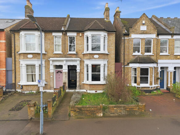 3 bed property, in Spratt Hall Road, £1,300,000