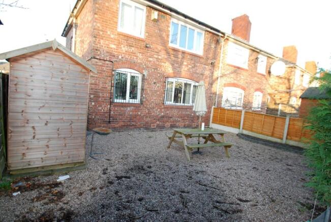 4 bed property, in Wilbraham Road, £310,000