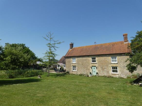 5 bed property, in Hunger Hill, £825,000