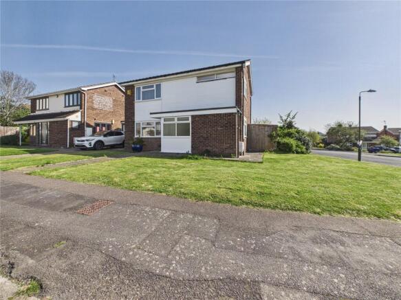 3 bed property, in Portland Road, £350,000