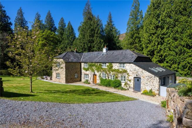 6 bed property, in Widecombe-in-the-Moor, £1,500,000