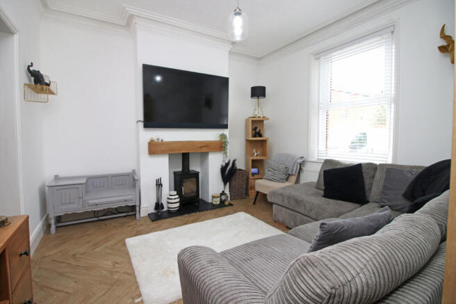 3 bed property, in Albert Street, £135,000
