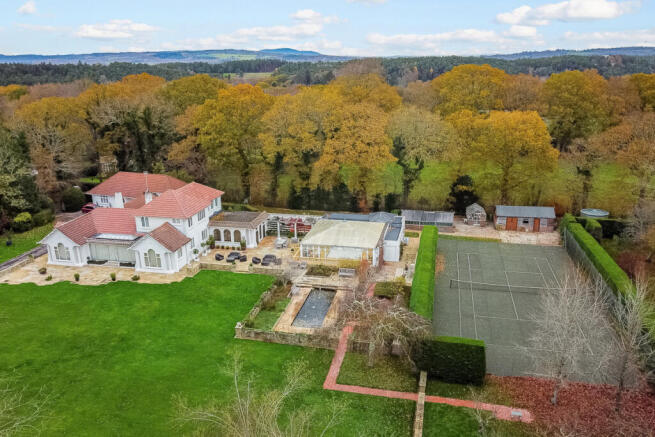 6 bed property, in Graffham, £4,250,000