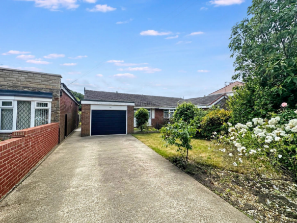 2 bed property, in St. Aidans Terrace, £170,000