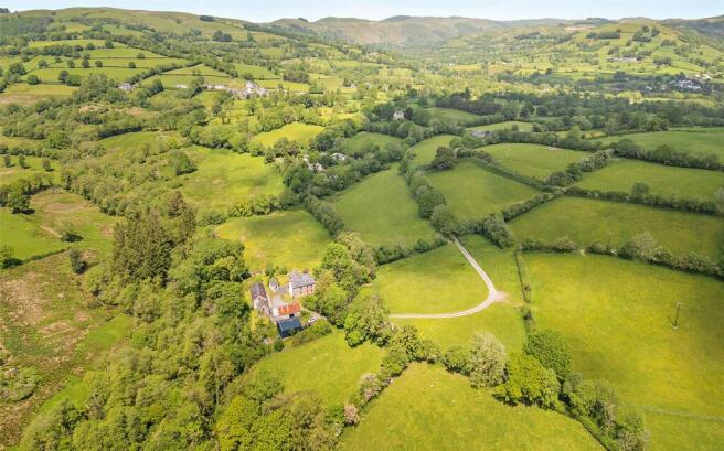 6 bed property, in Harford, £1,100,000