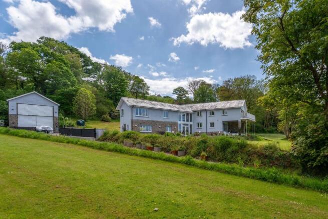 5 bed property, in Cosheston, £1,150,000