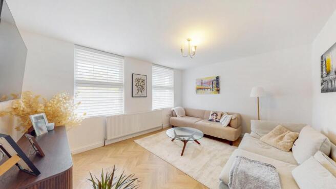 1 bed property, in Field End Road, £335,000