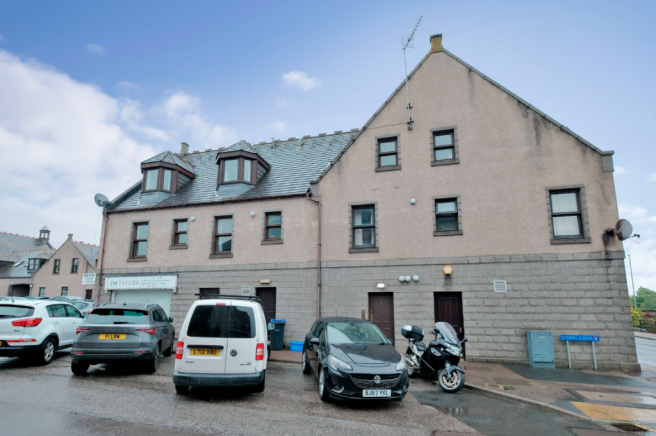 2 bed property, in 2G Union Lane, £75,000