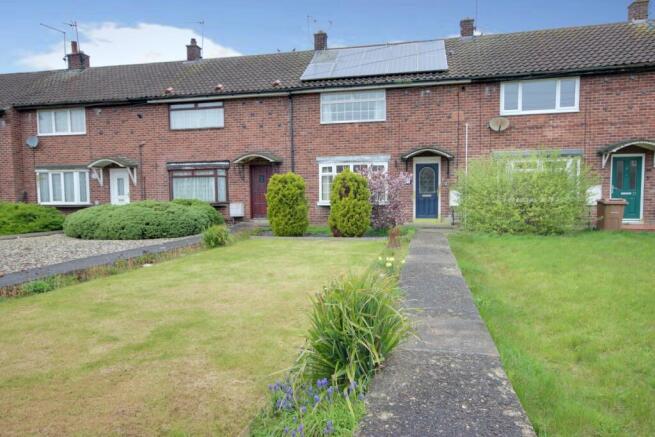 2 bed property, in 11 Fotherby Walk, £150,000