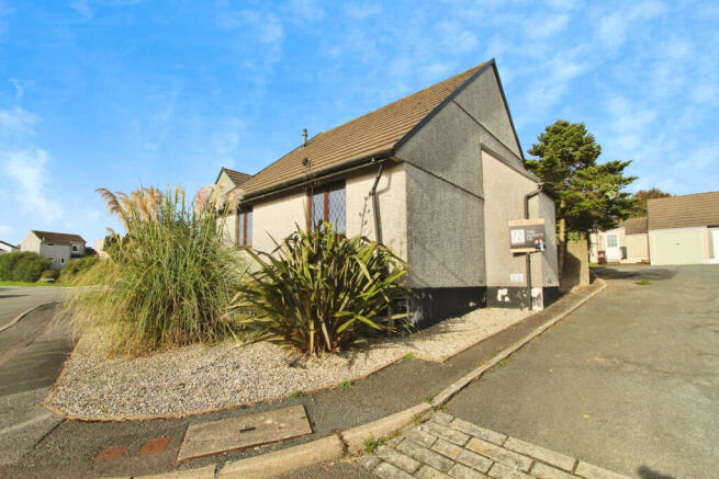 2 bed property, in Valley View, £190,000