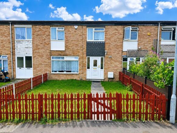 3 bed property, in Meredene, £315,000