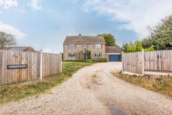 4 bed property, in St. Giles Road, £650,000
