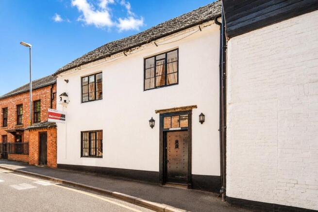 3 bed property, in North Street, £235,000