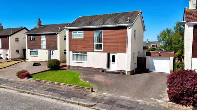 3 bed property, in Raithhill, £260,000