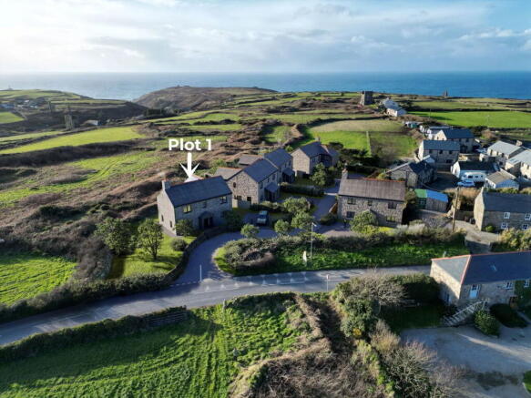 4 bed property, in Truthwall, £300,000