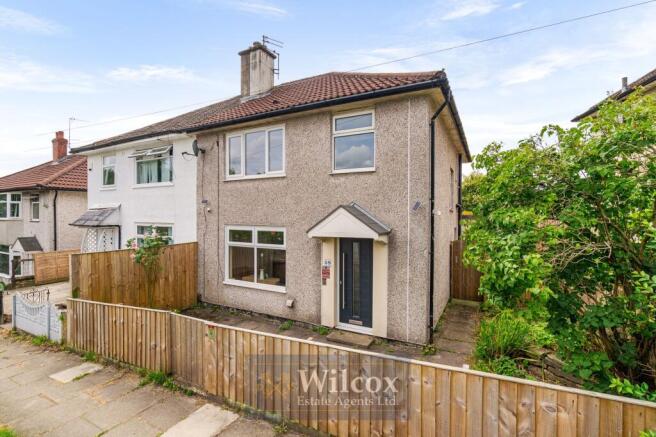 3 bed property, in Stephens Street, £140,000