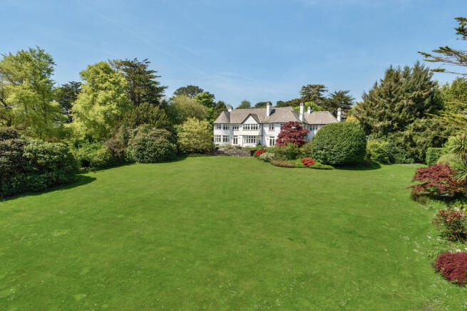 7 bed property, in Budock Water, £3,000,000