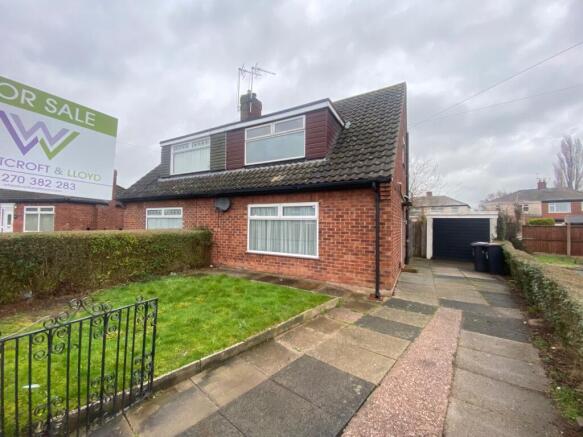 3 bed property, in Cheltenham Crescent, £170,000