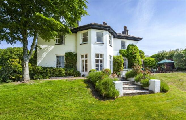 6 bed property, in Westleigh, £1,500,000