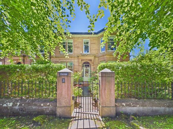 4 bed property, in Belleisle Avenue, £535,000