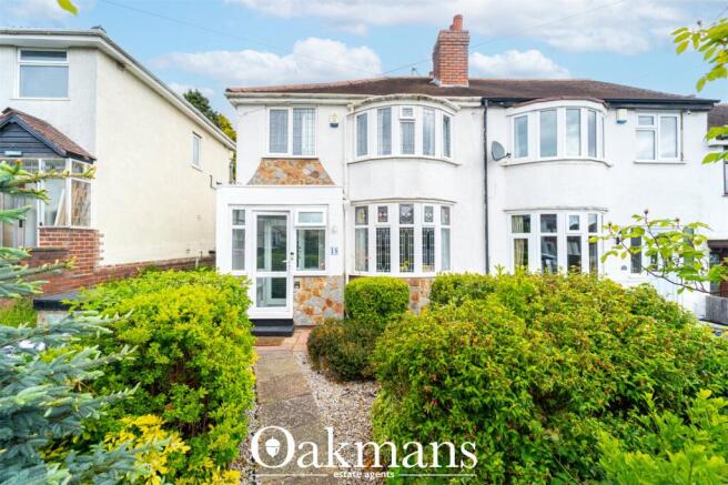 3 bed property, in Highbury Avenue, £290,000