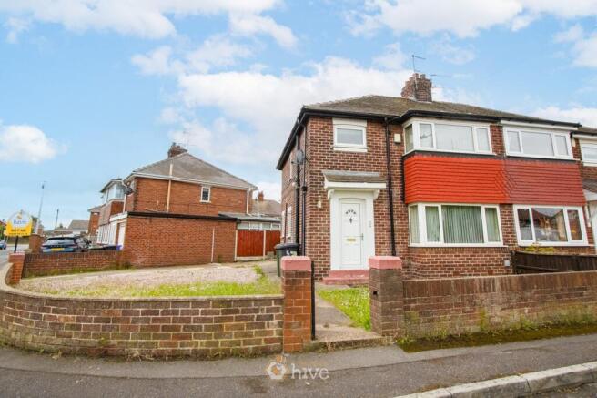 3 bed property, in Grosvenor Crescent, £180,000
