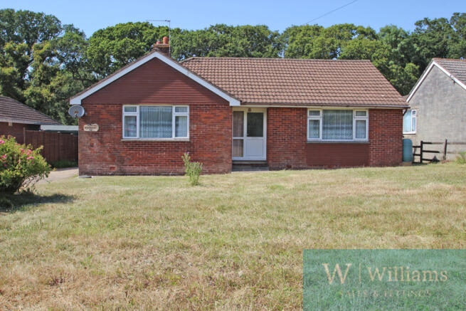 3 bed property, in Station Road, £395,000