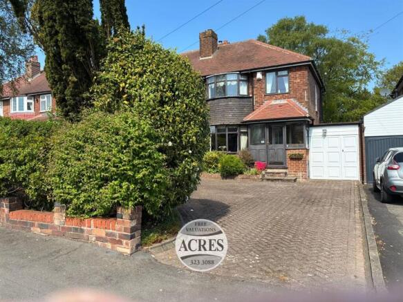 3 bed property, in Bridle Lane, £350,000
