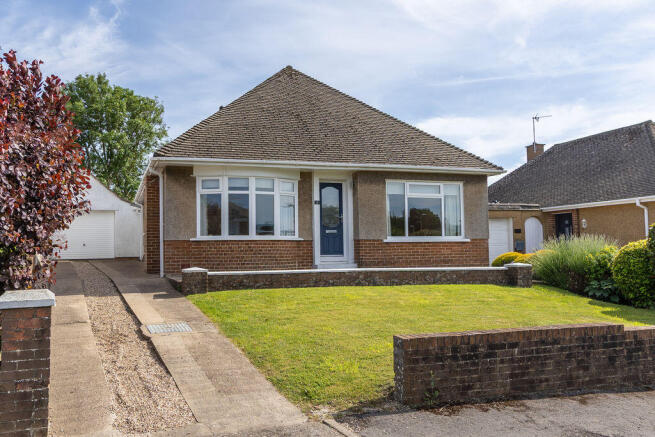 3 bed property, in Stanton Way, £699,950