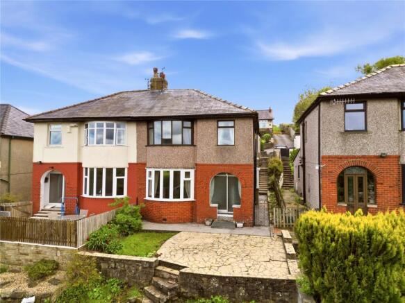 3 bed property, in Skipton Road, £229,950