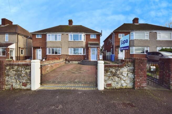 3 bed property, in Johnson Road, £400,000