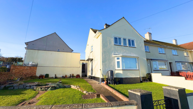 3 bed property, in Avon Road, £269,950