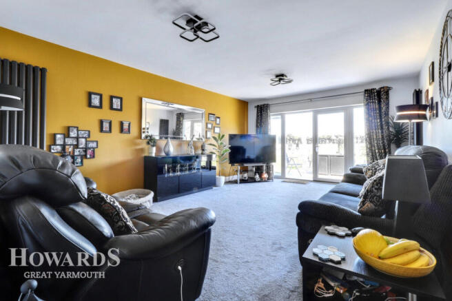 4 bed property, in Winterton Road, £430,000