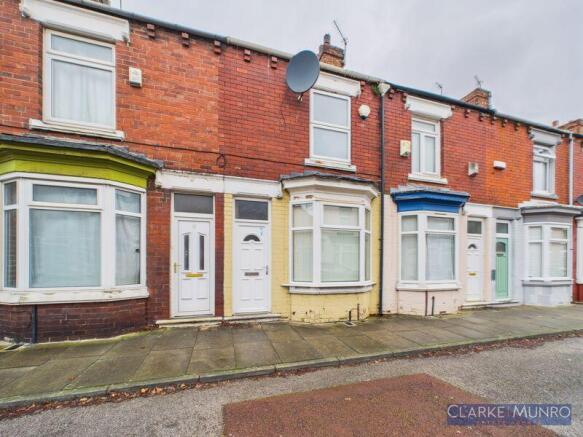 2 bed property, in Harewood Street, £67,000