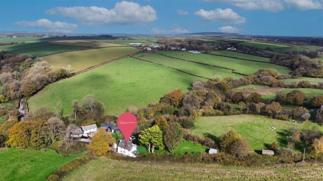 5 bed property, in East Putford, £550,000