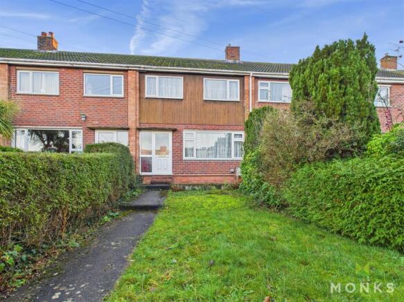 3 bed property, in Beeches Grove, £190,000
