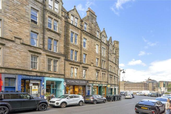 2 bed property, in 13 (3F1) Jeffrey Street, £300,000