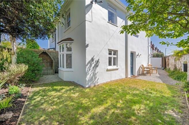 2 bed property, in Quill Lane SW15, £1,250,000