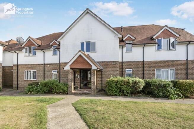 1 bed property, in 6-8 St Floras Road, £160,000