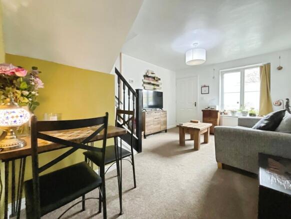 2 bed property, in New Scott Street, £150,000