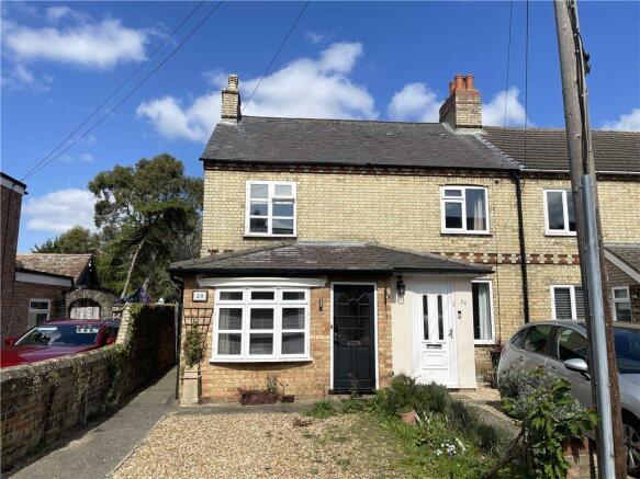2 bed property, in 28 Laburnum Road, £190,000