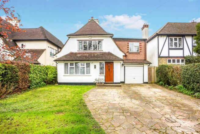 4 bed property, in Colcokes Road, £1,000,000