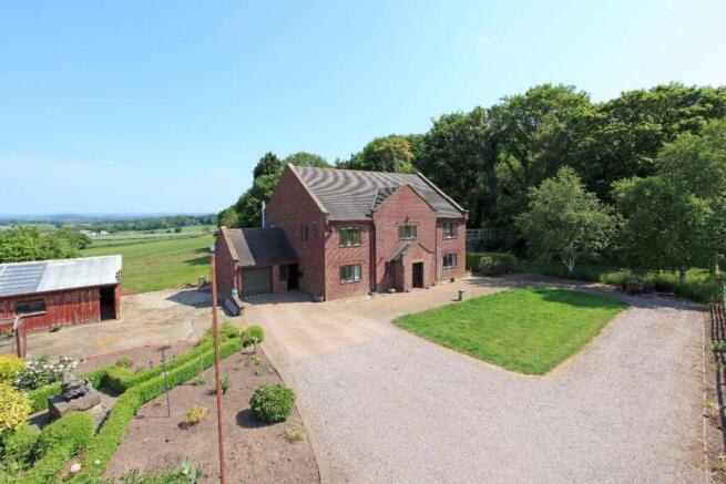 5 bed property, in Millington Lodge, £665,000