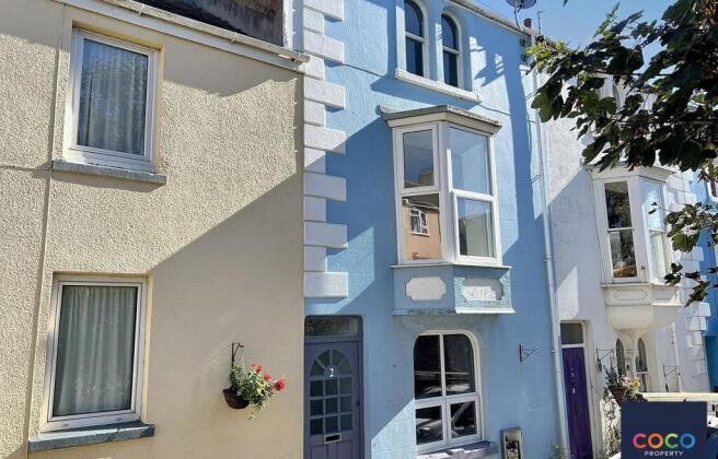 4 bed property, in Belgrave Place, £280,000