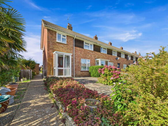 3 bed property, in Ringmer Road, £300,000