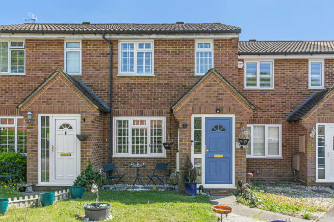3 bed property, in Larksfield, £460,000