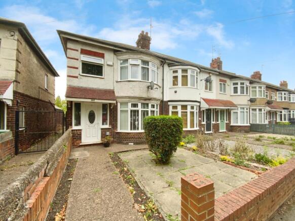3 bed property, in Bricknell Avenue, £164,900